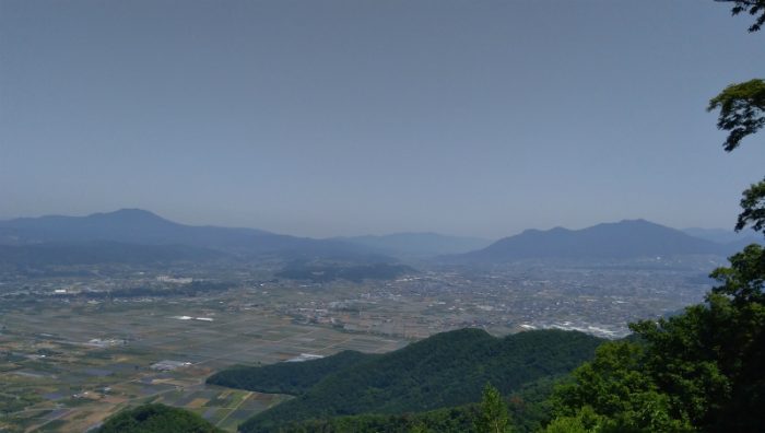 雁田山から飯山斑尾方面景色